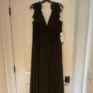 *New* with Tags V-Neck Maxi Dress - Black